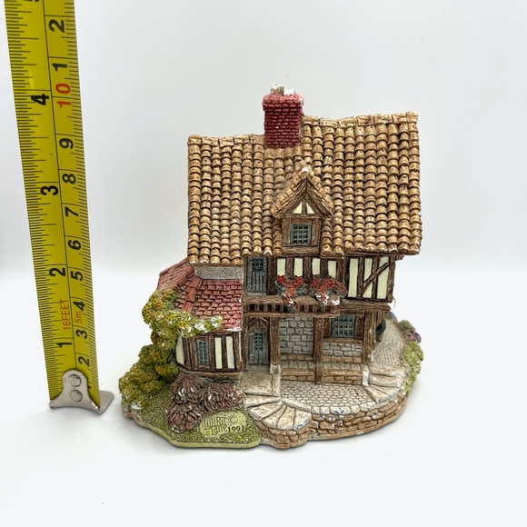 Lilliput Lane Cottage 1991 - English Collection - Picture 9 of 9